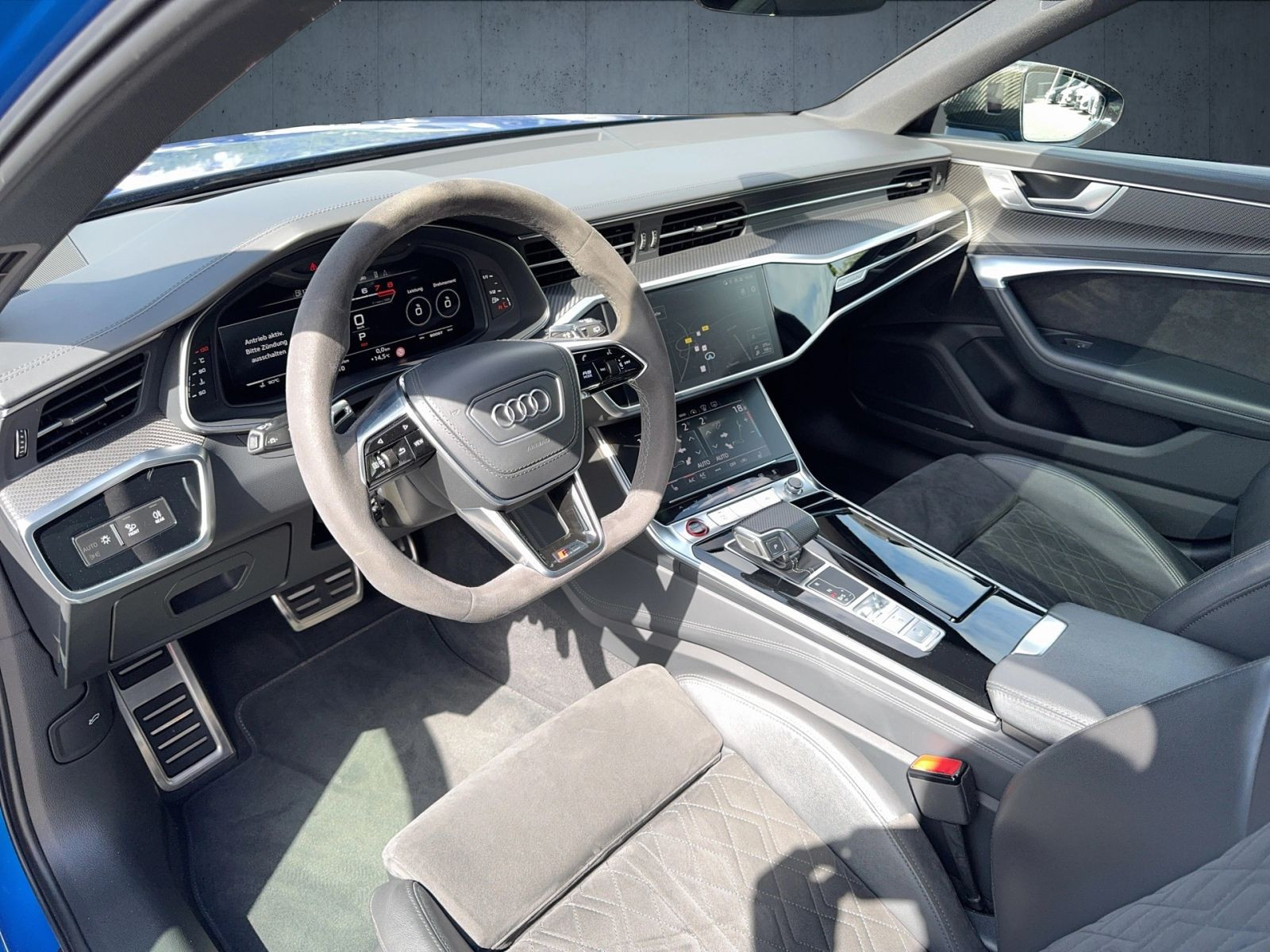 Audi - RS 6 Avant_11