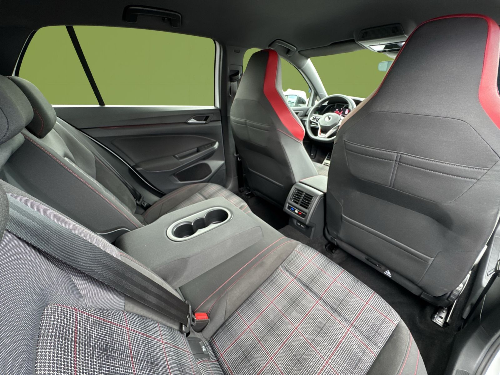 Volkswagen - Golf GTI_20
