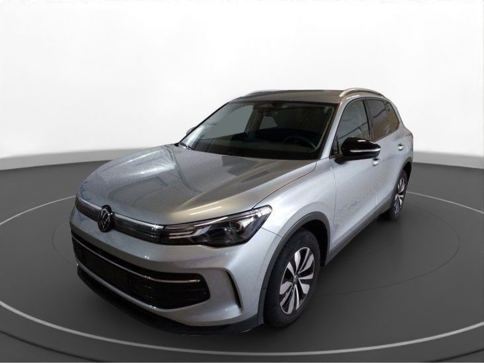 Volkswagen - Tiguan_8