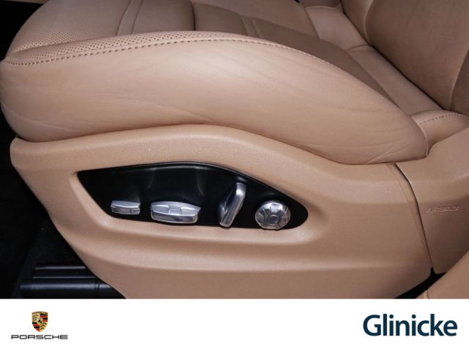 Porsche - Cayenne_21