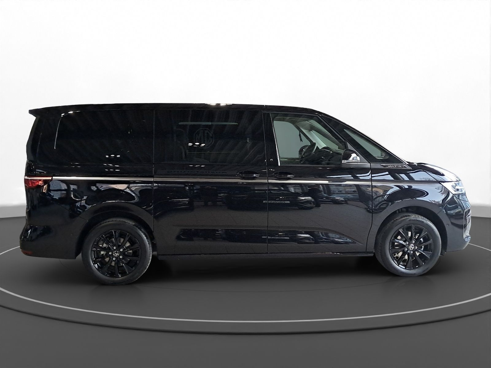 Volkswagen - Multivan_6
