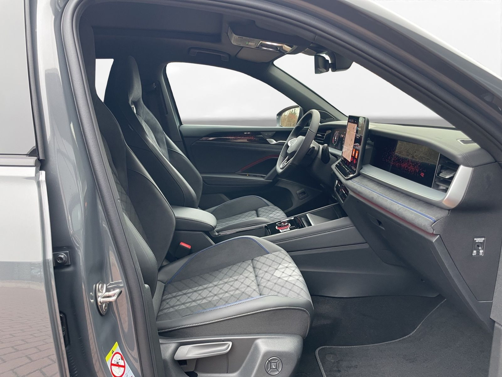 Volkswagen - Tayron_7