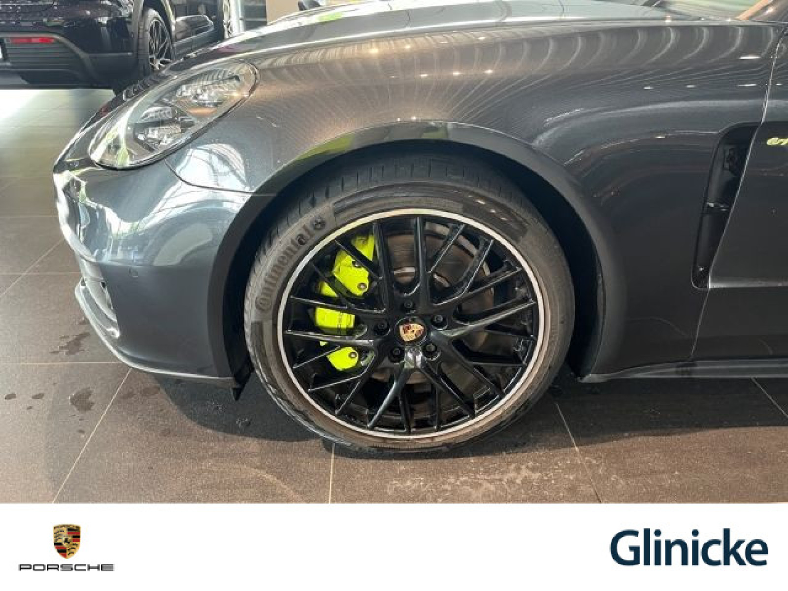 Porsche - Panamera_11