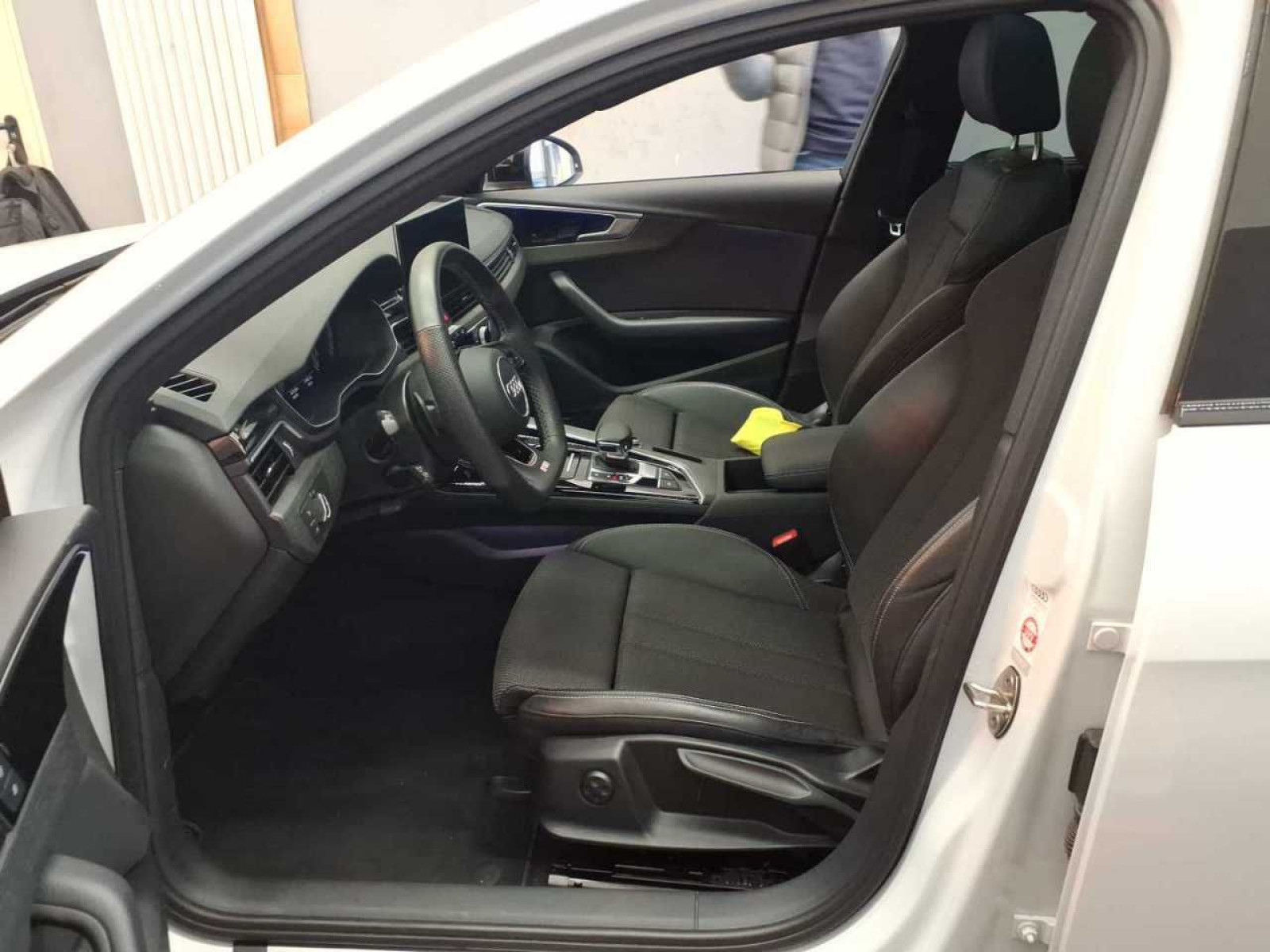 Audi - A4 Avant_5
