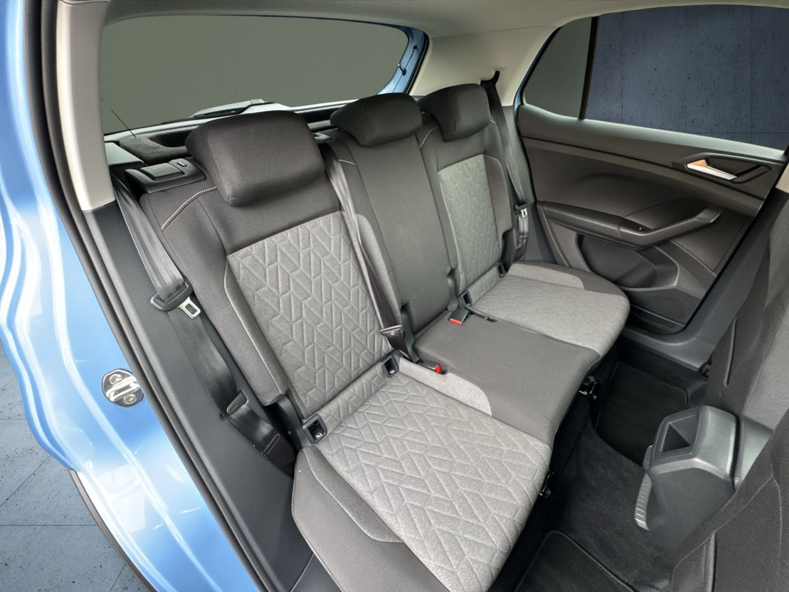 Volkswagen - T-Cross_17