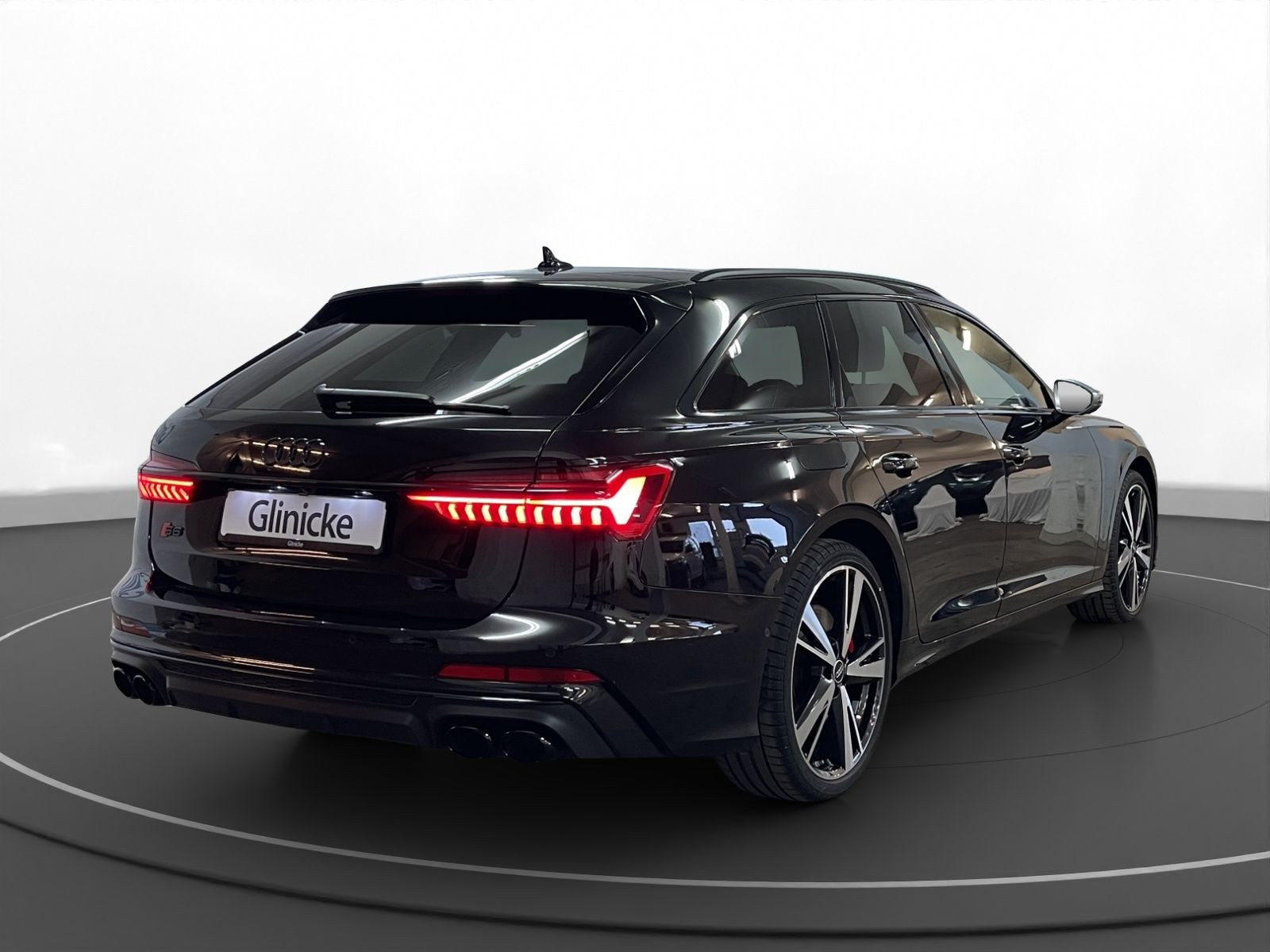 Audi - S6 Avant_4