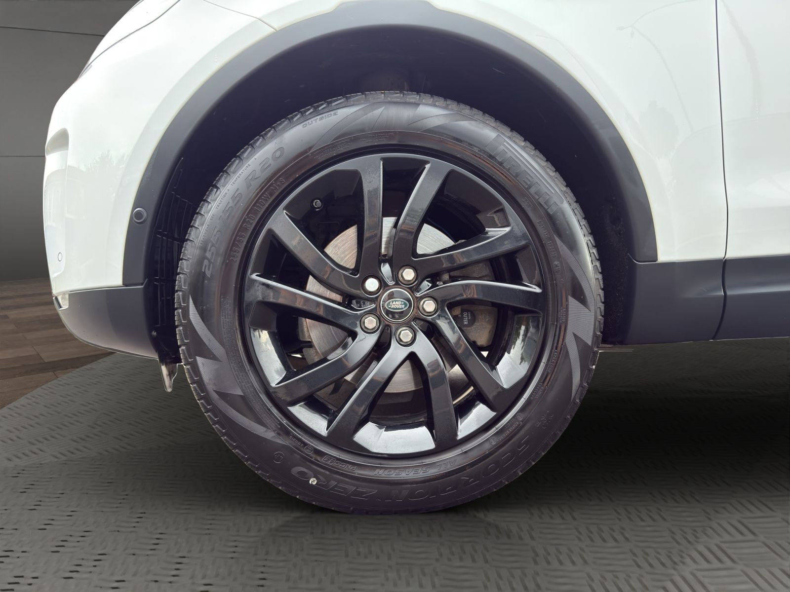 Land Rover - Discovery_9