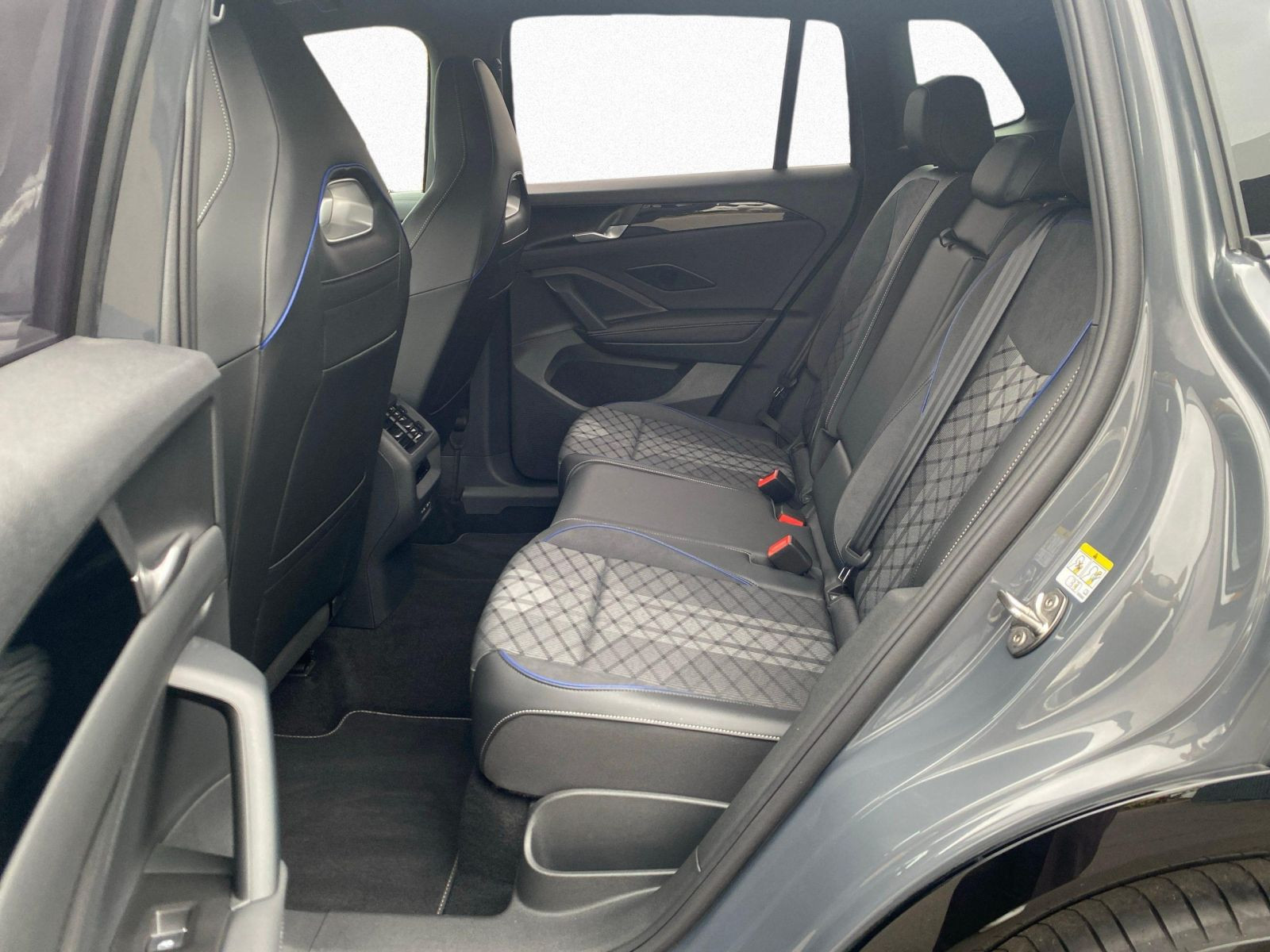 Volkswagen - Tiguan_14