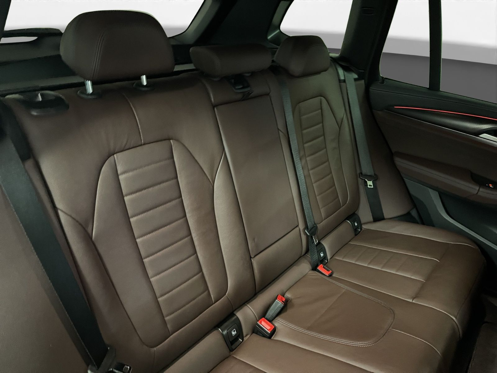 BMW - X3_17