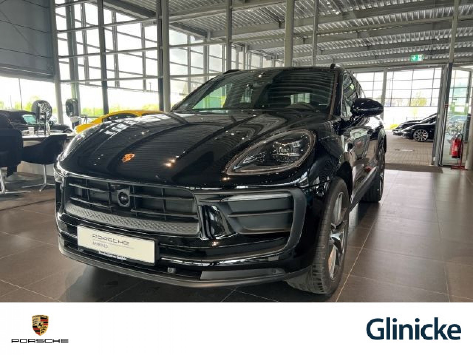 Macan Panoramadach Surround-View Abstandstempomat
