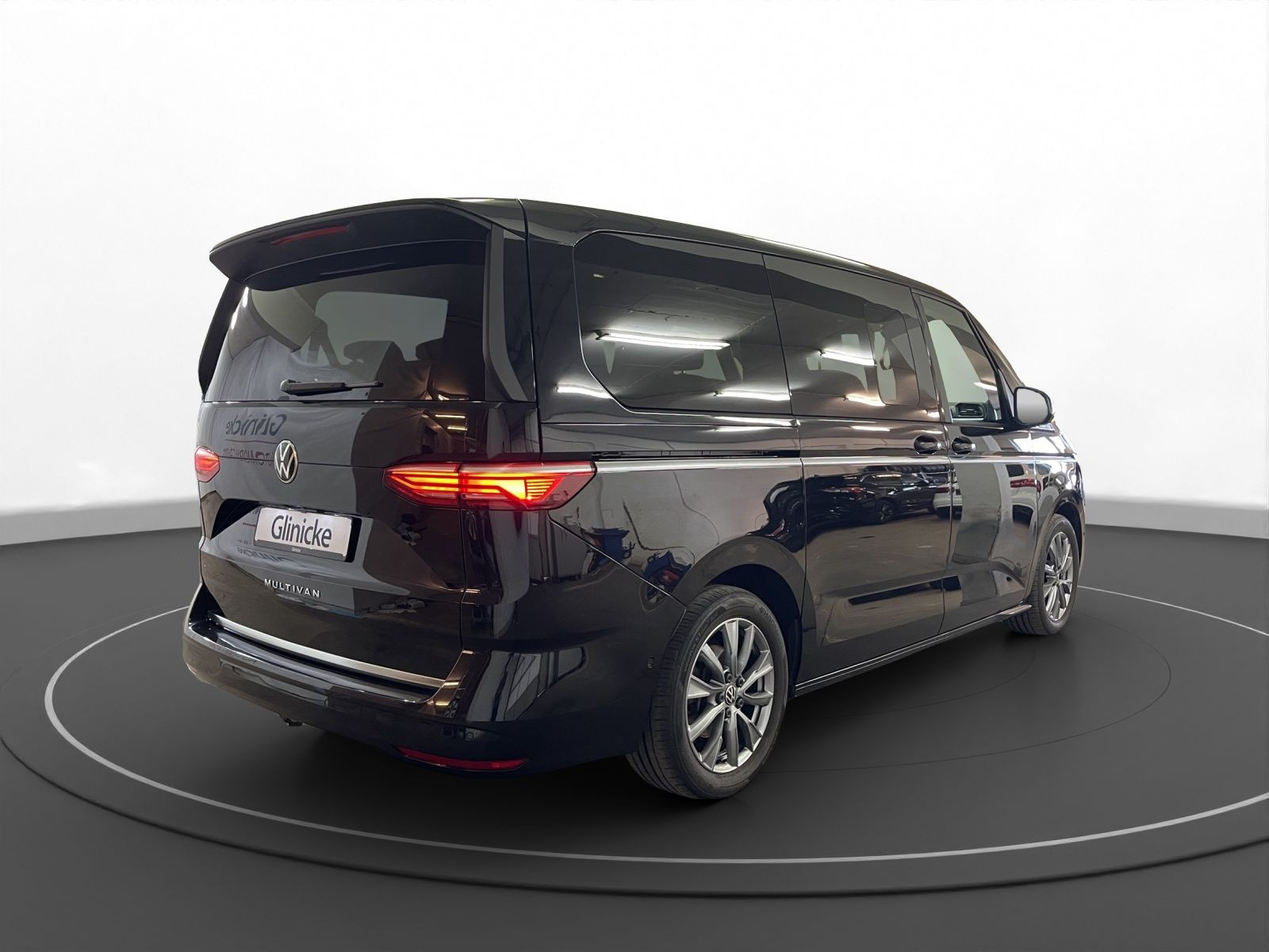 Volkswagen - Multivan_4