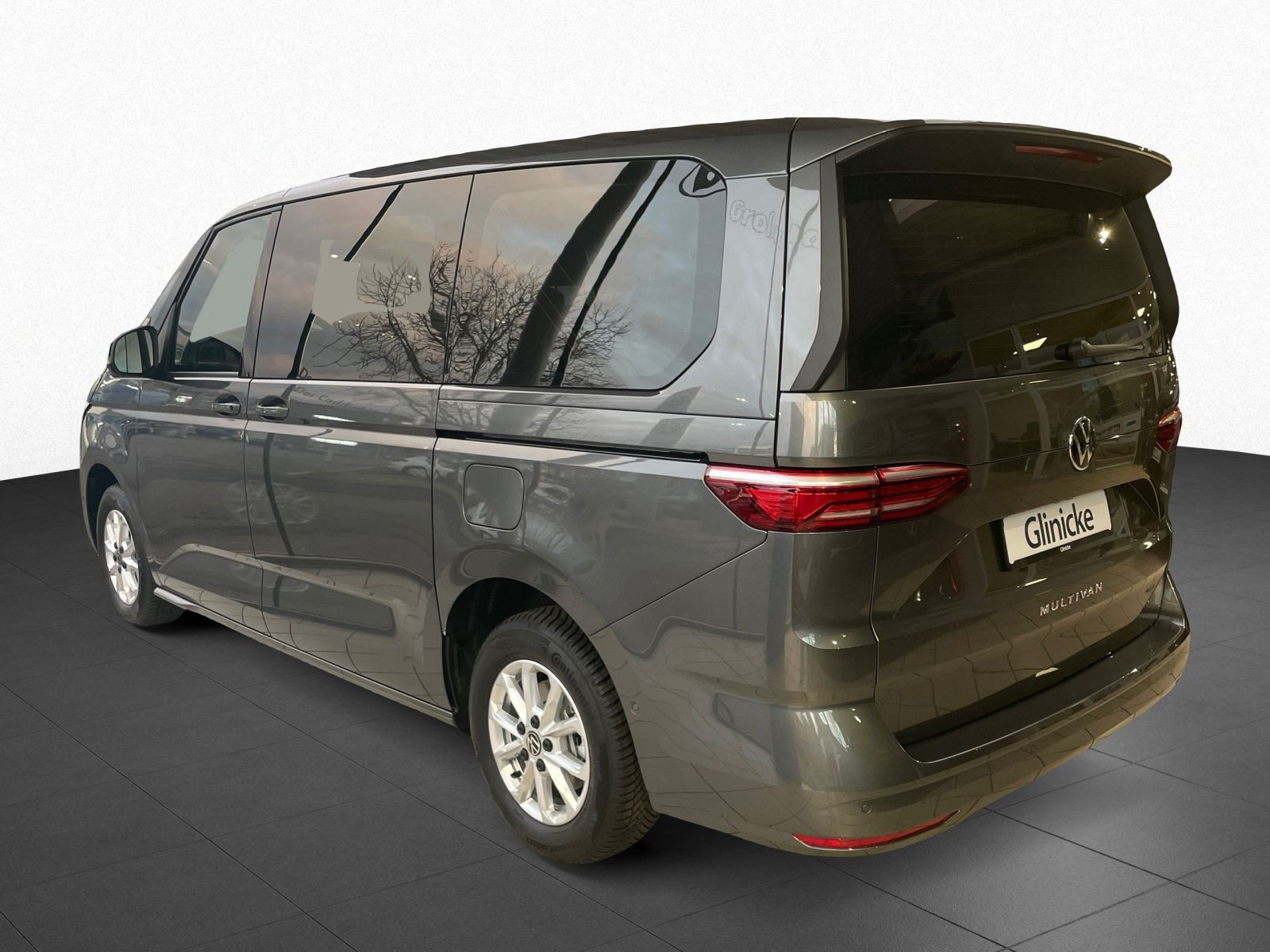 Volkswagen - Multivan_4