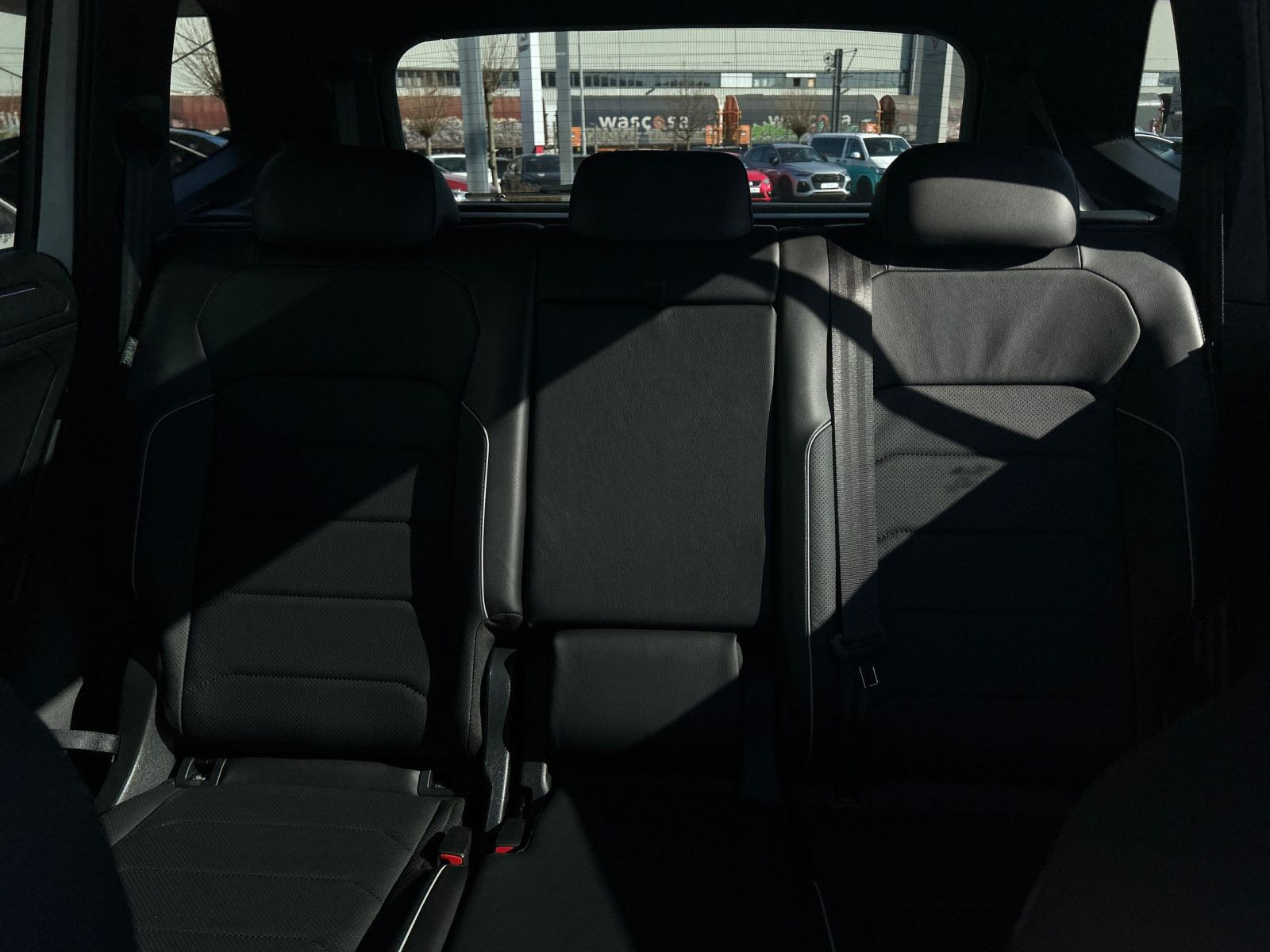 Volkswagen - Tiguan Allspace_11