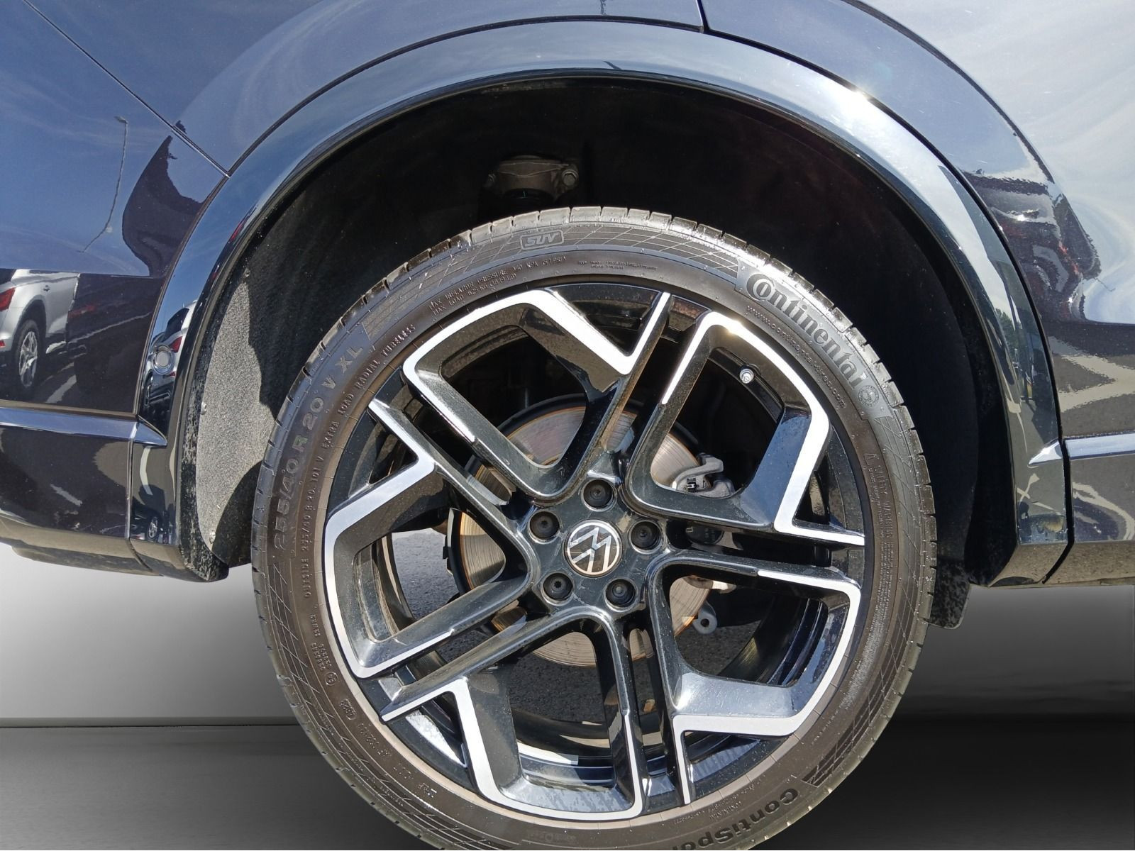 Volkswagen - Tiguan_18