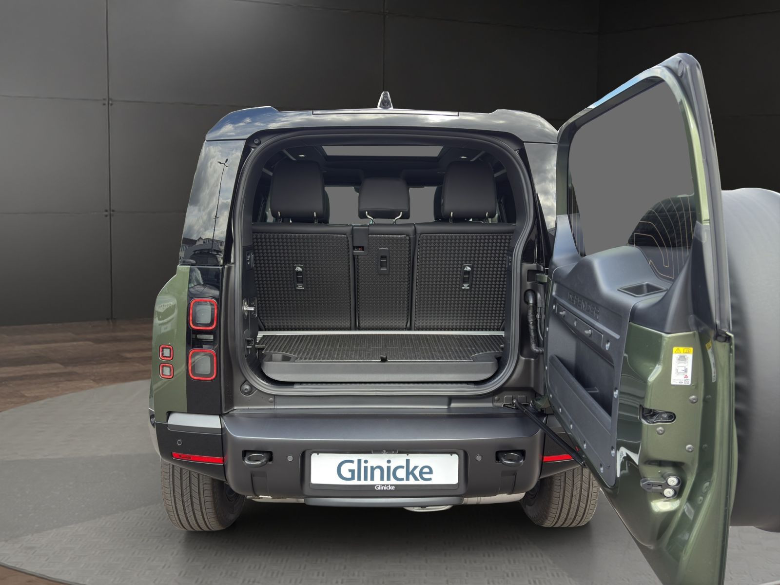 Land Rover - Defender_11