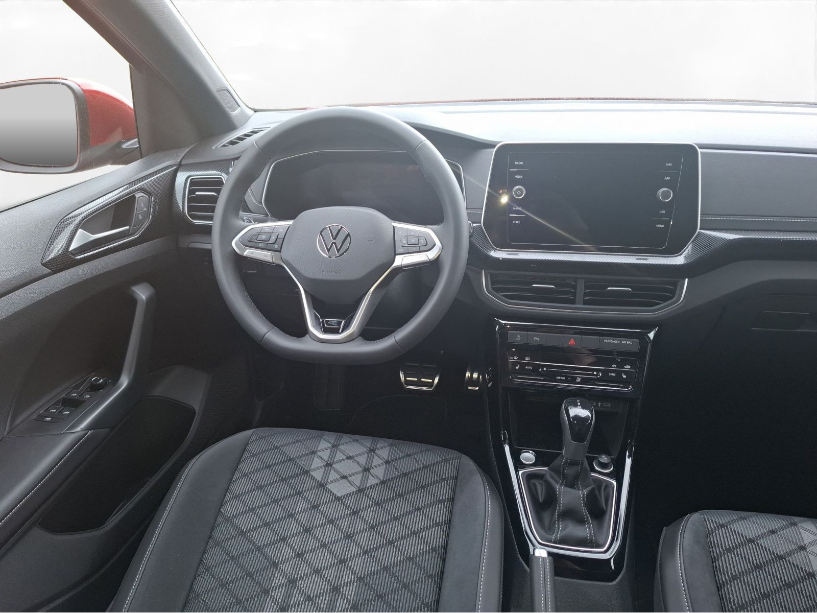 Volkswagen - T-Cross_6