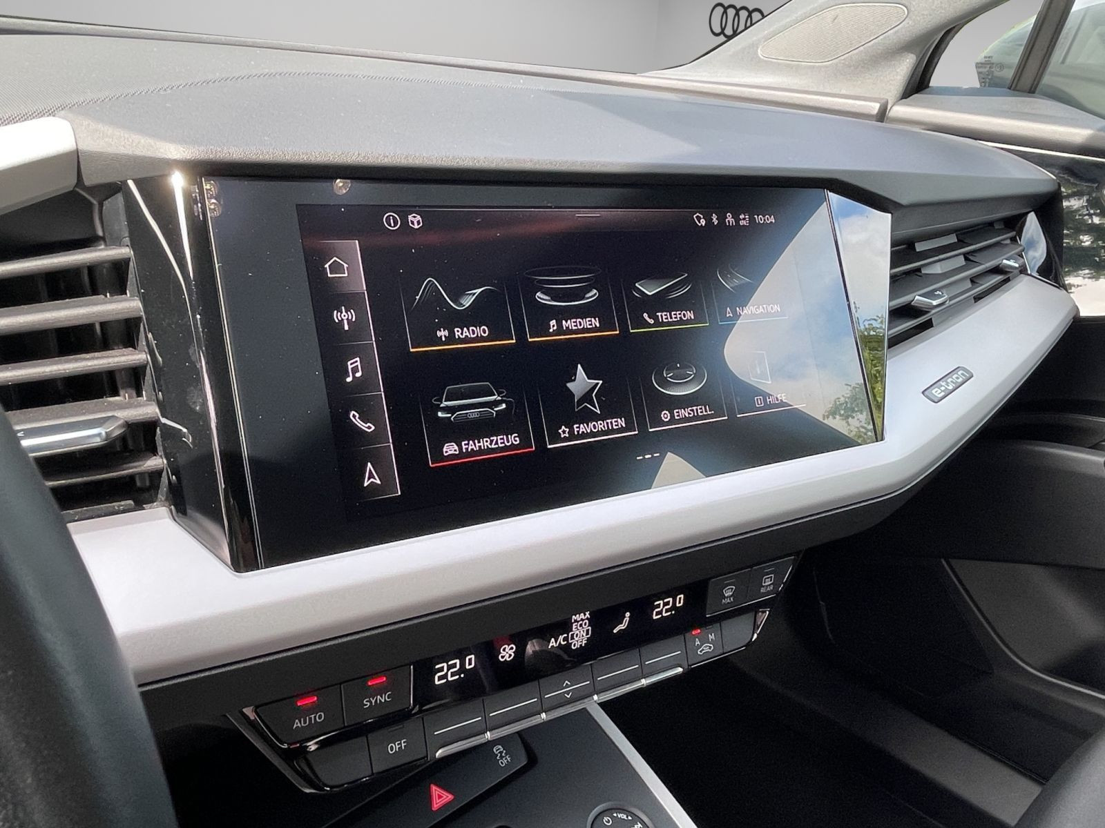 Audi - Q4_14