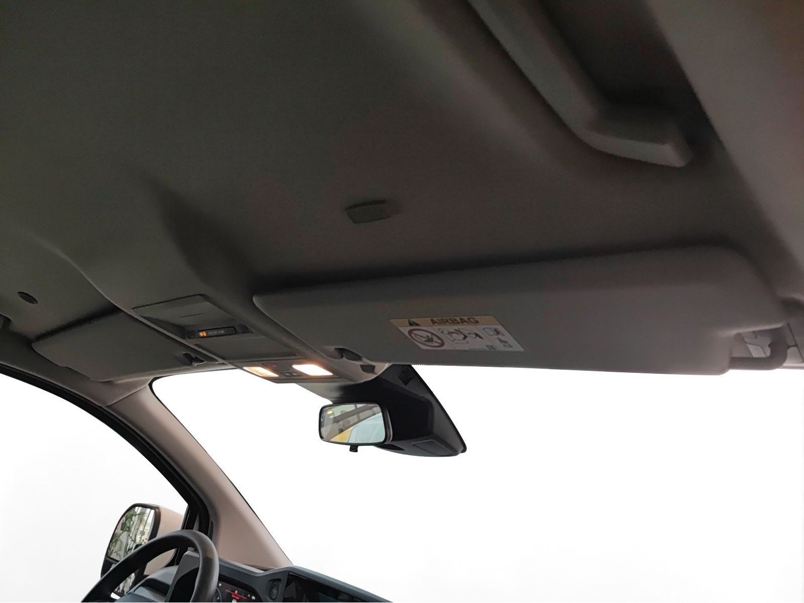 Volkswagen - T7 Transporter_11