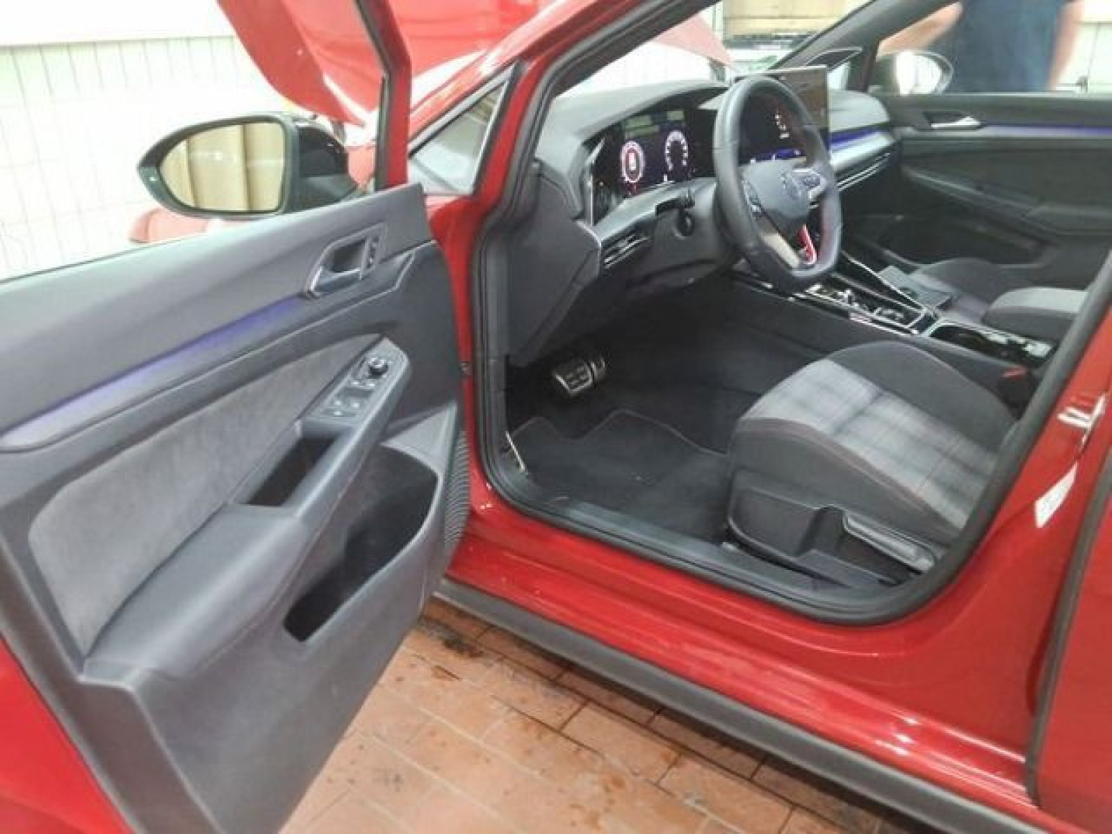 Volkswagen - Golf GTI_5