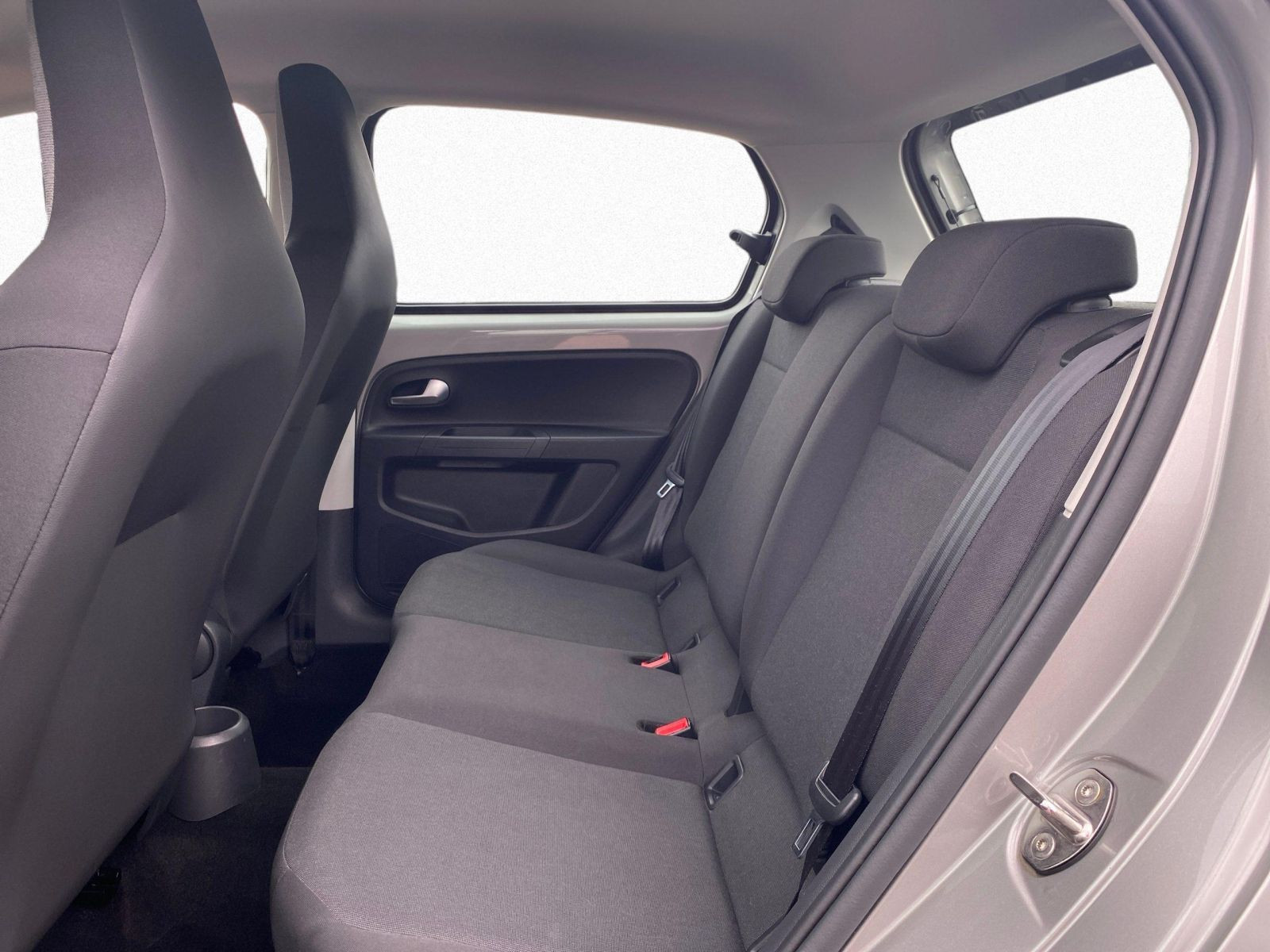 Volkswagen - up!_12