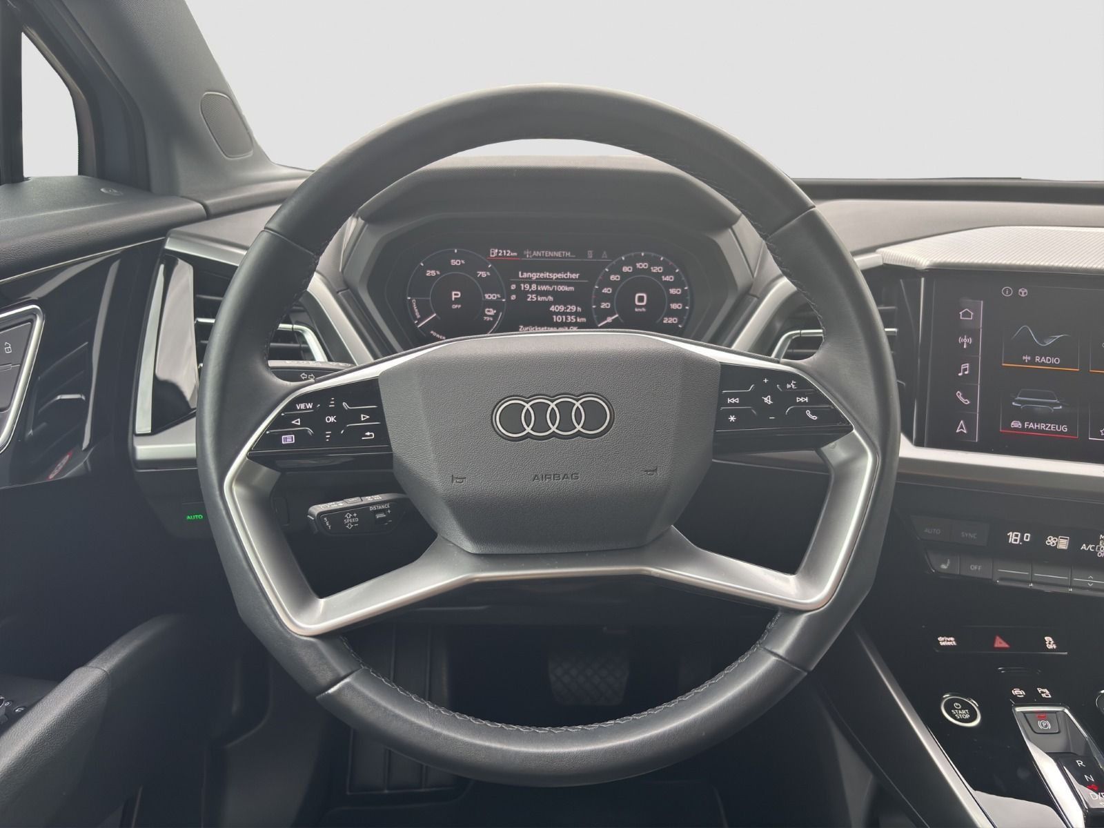 Audi - Q4 Sportback e-tron_9