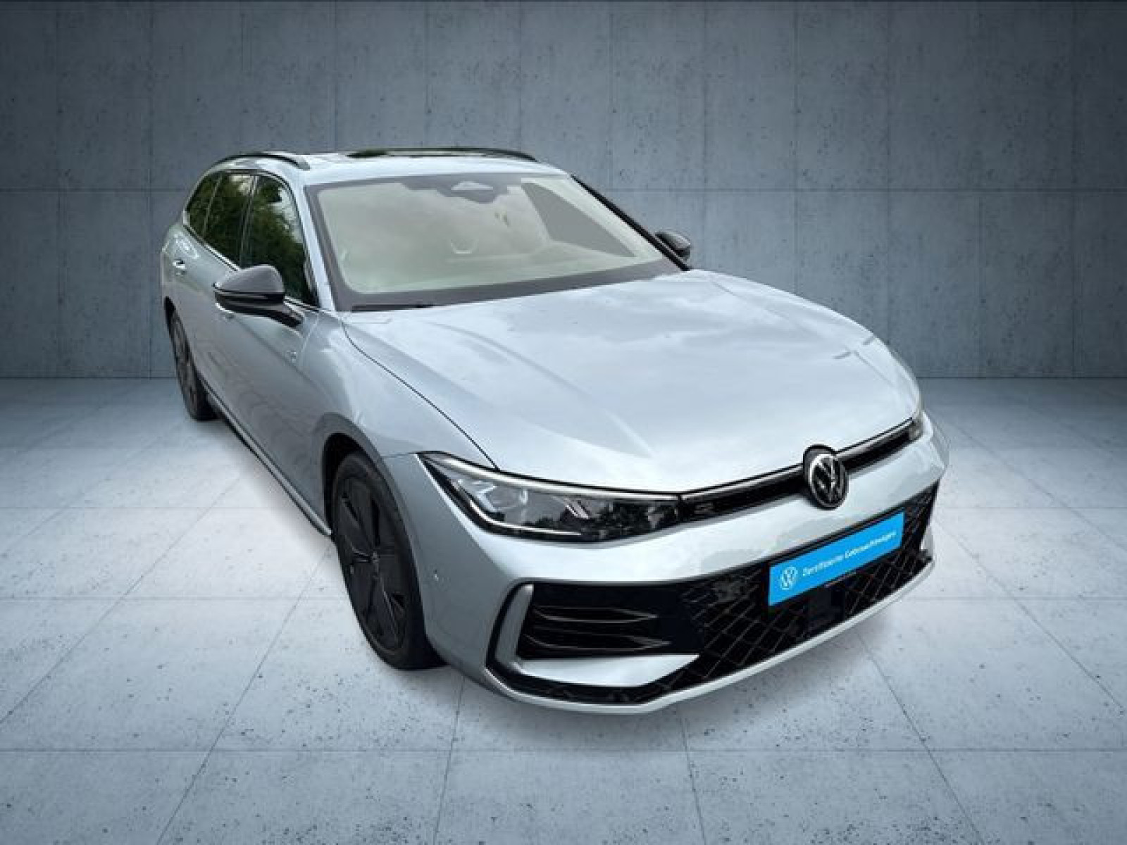Volkswagen - Passat_31