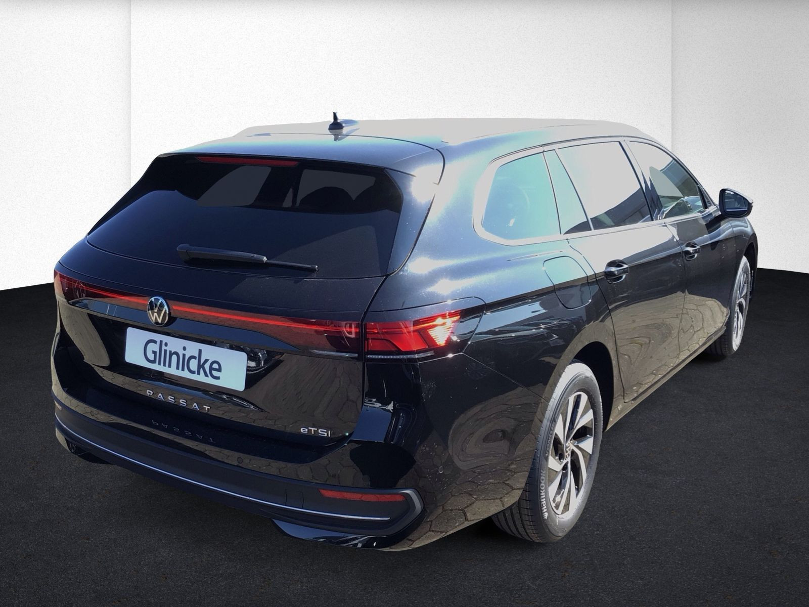 Volkswagen - Passat_4