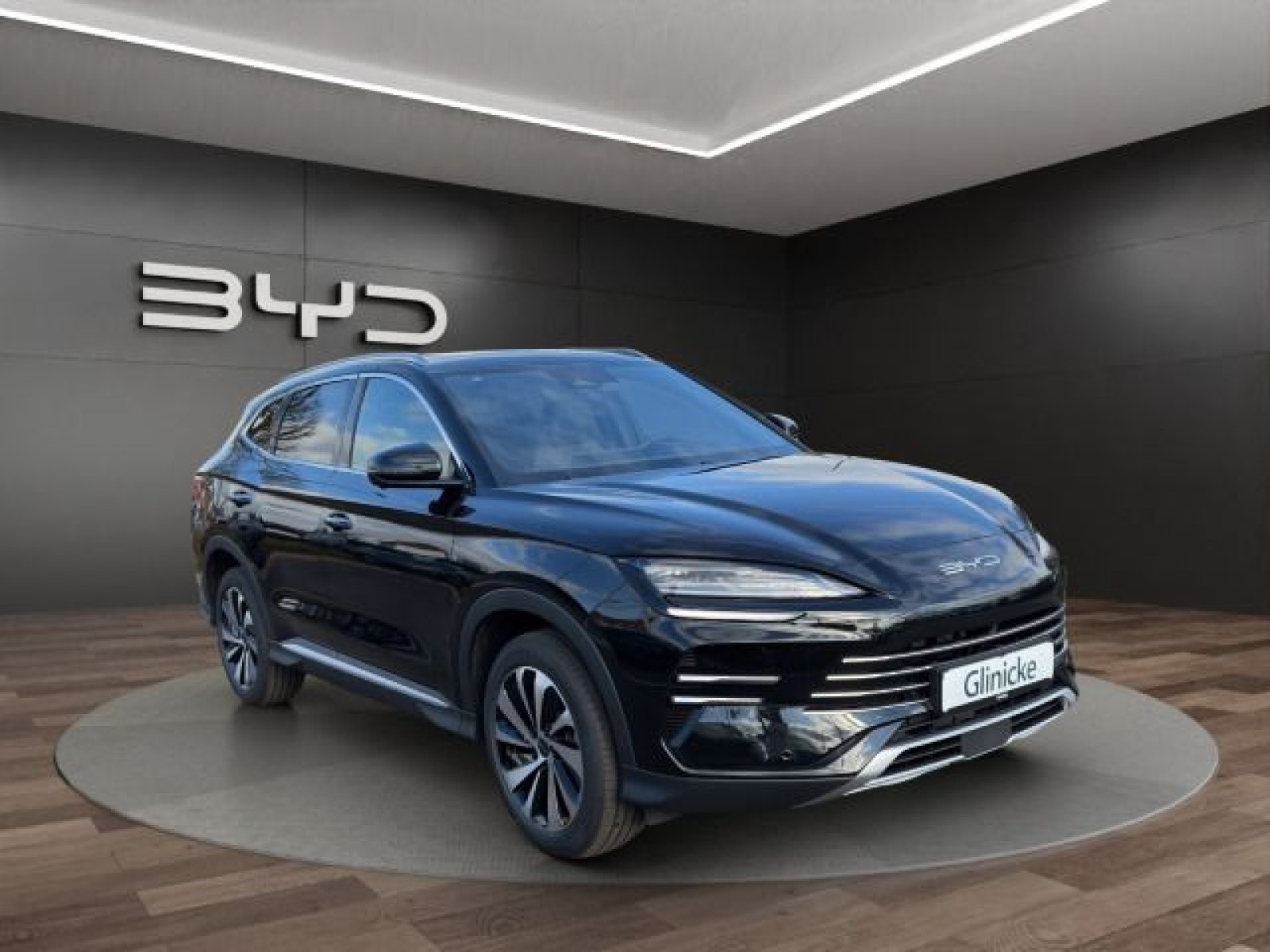 BYD - Seal U_8