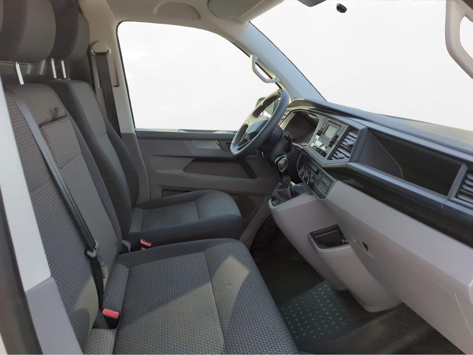Volkswagen - T6.1 Transporter_11