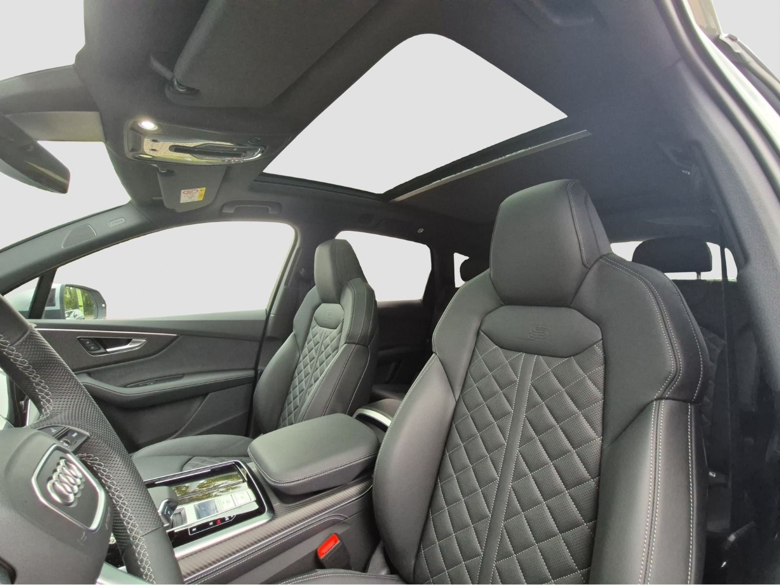 Audi - Q7_26