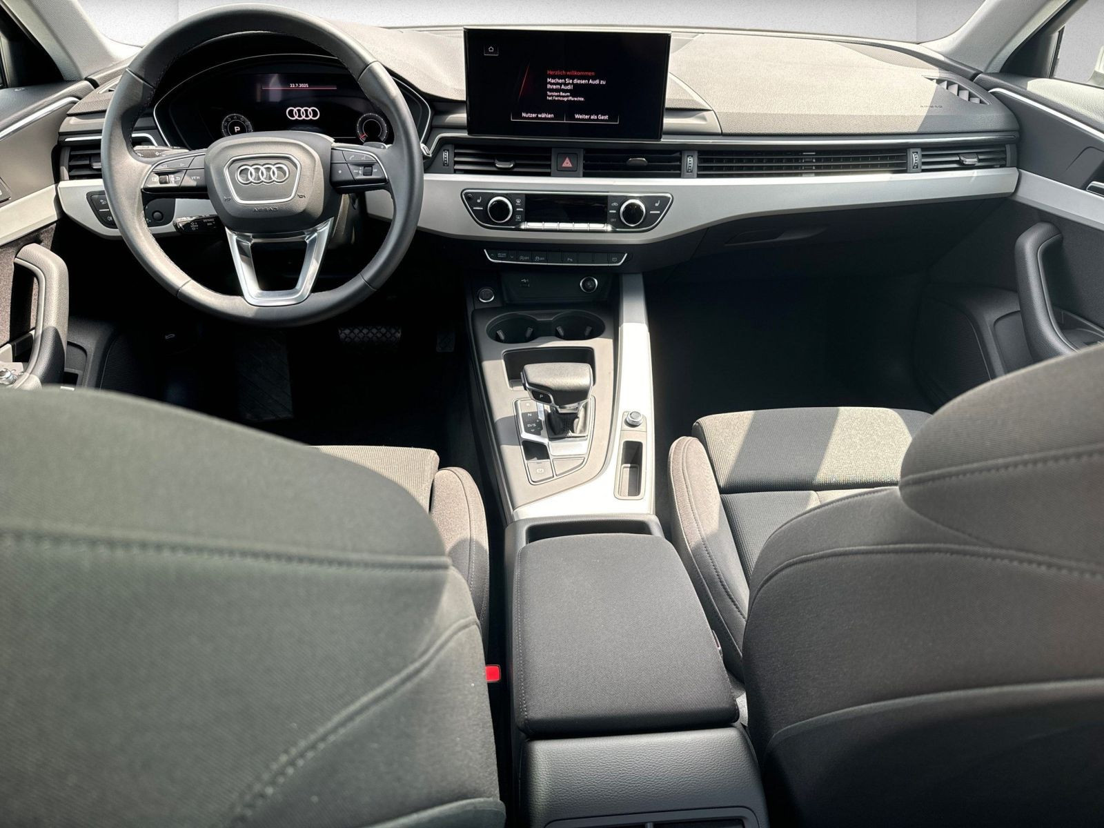 Audi - A4 Avant_13