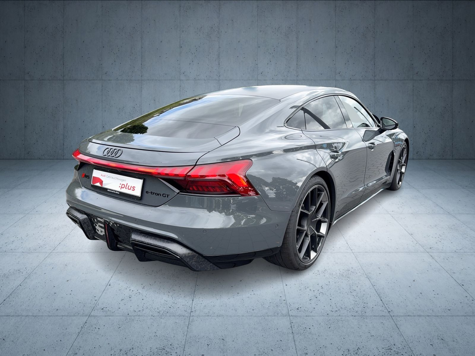 Audi - RS e-tron GT_5