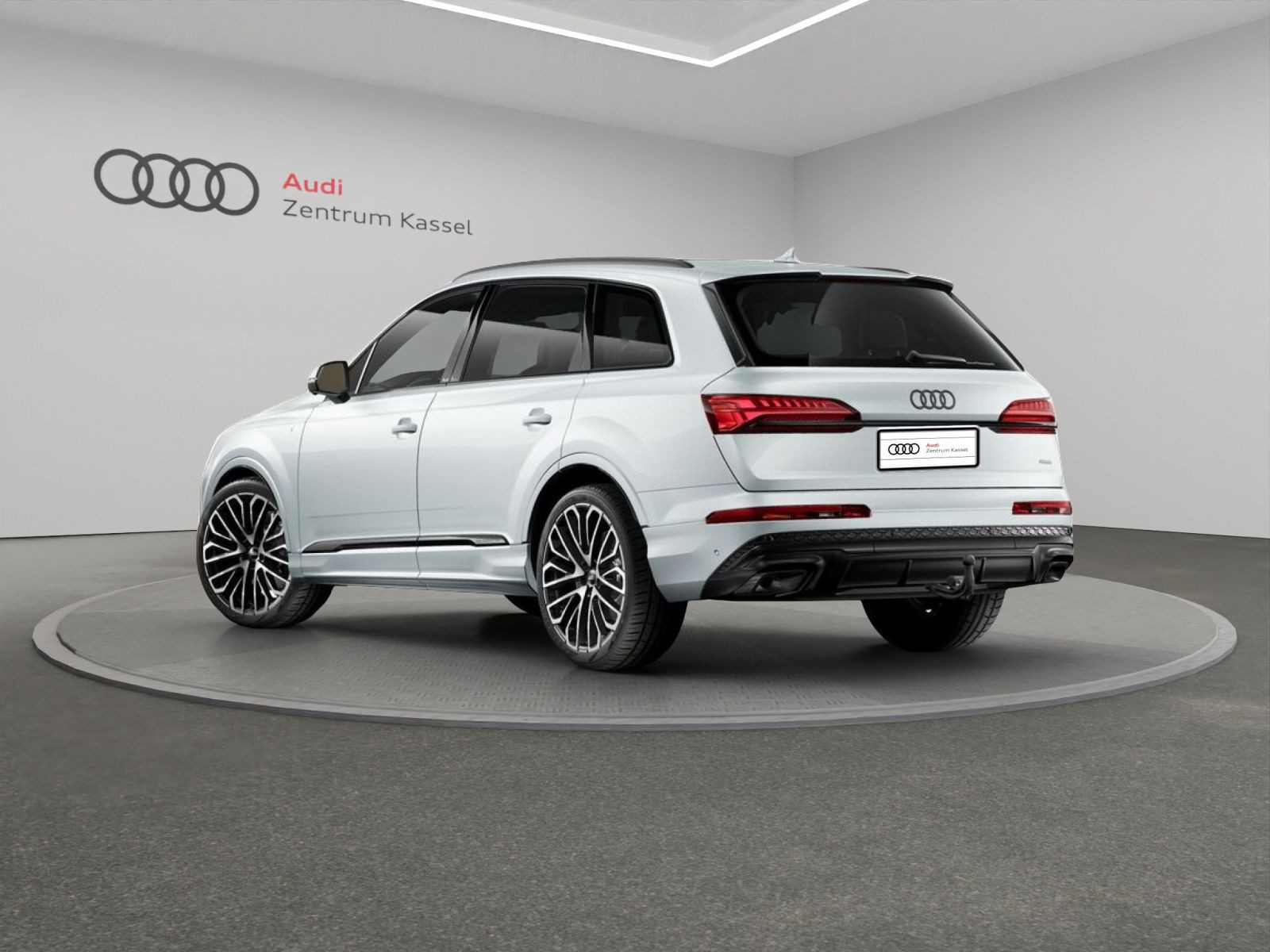 Audi - Q7_5