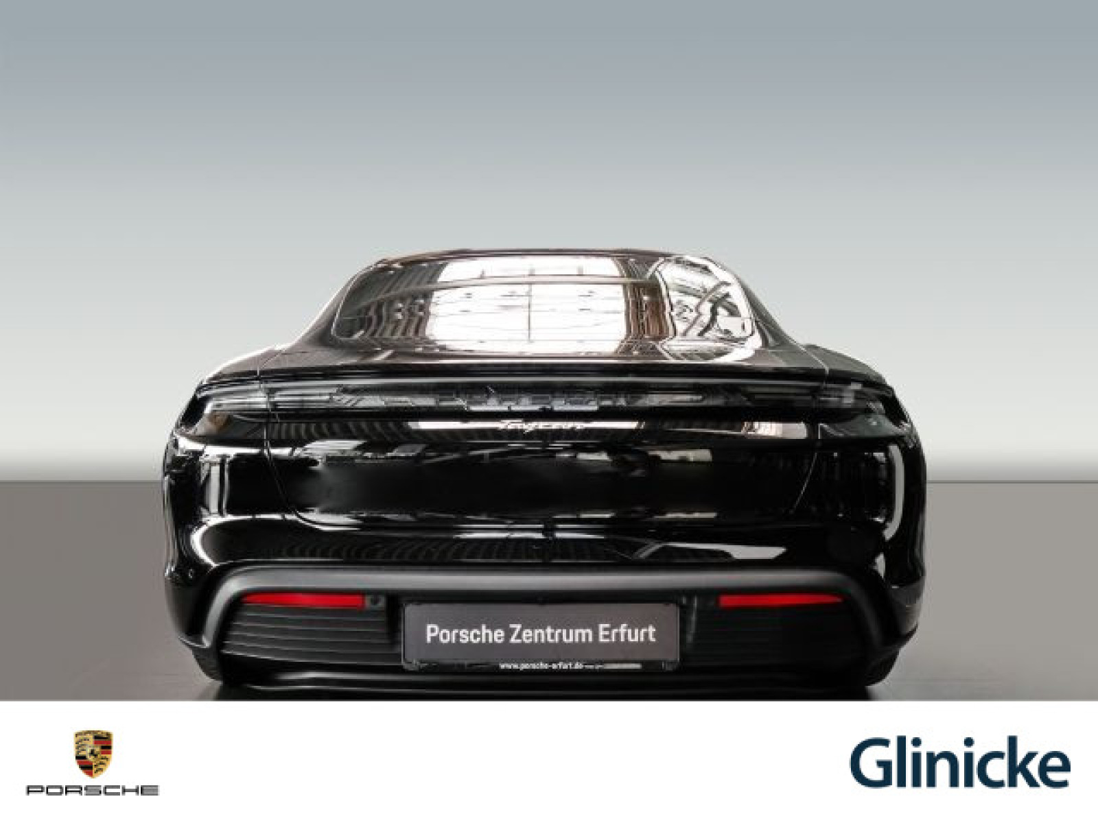 Porsche - Taycan_9