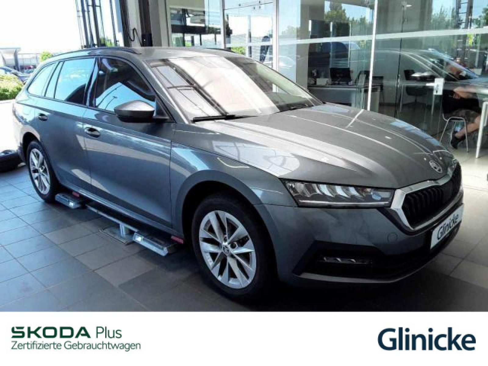 Škoda - Octavia_1
