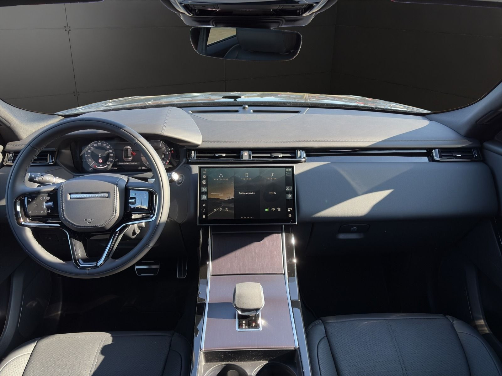 Land Rover - Range Rover Velar_6