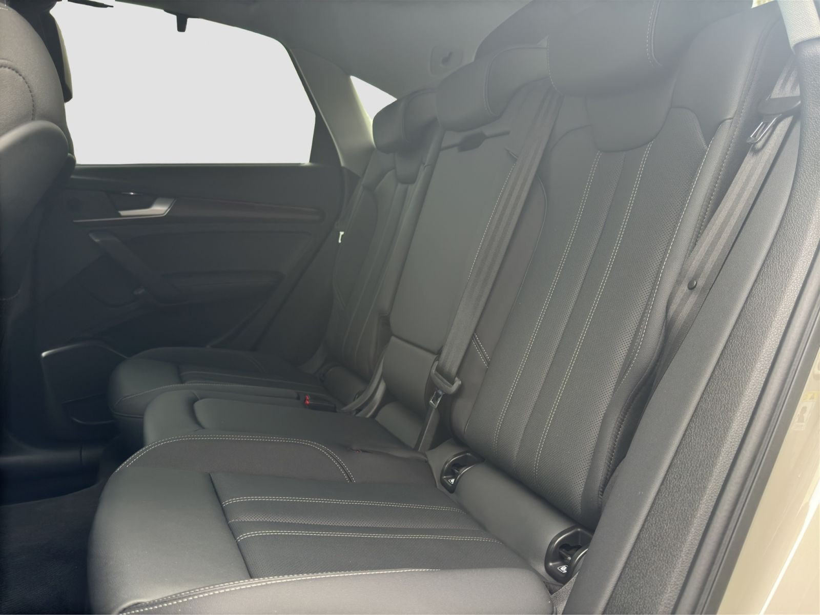 Audi - Q5_12 Audi - Q5_12