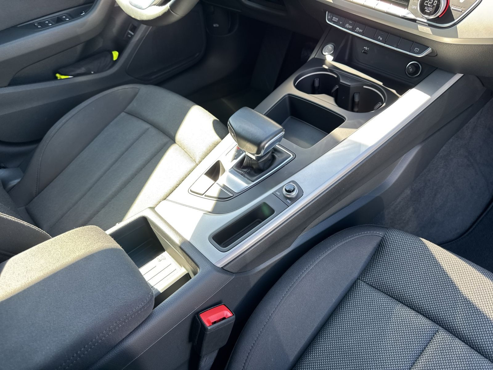 Audi - A4 Avant_24
