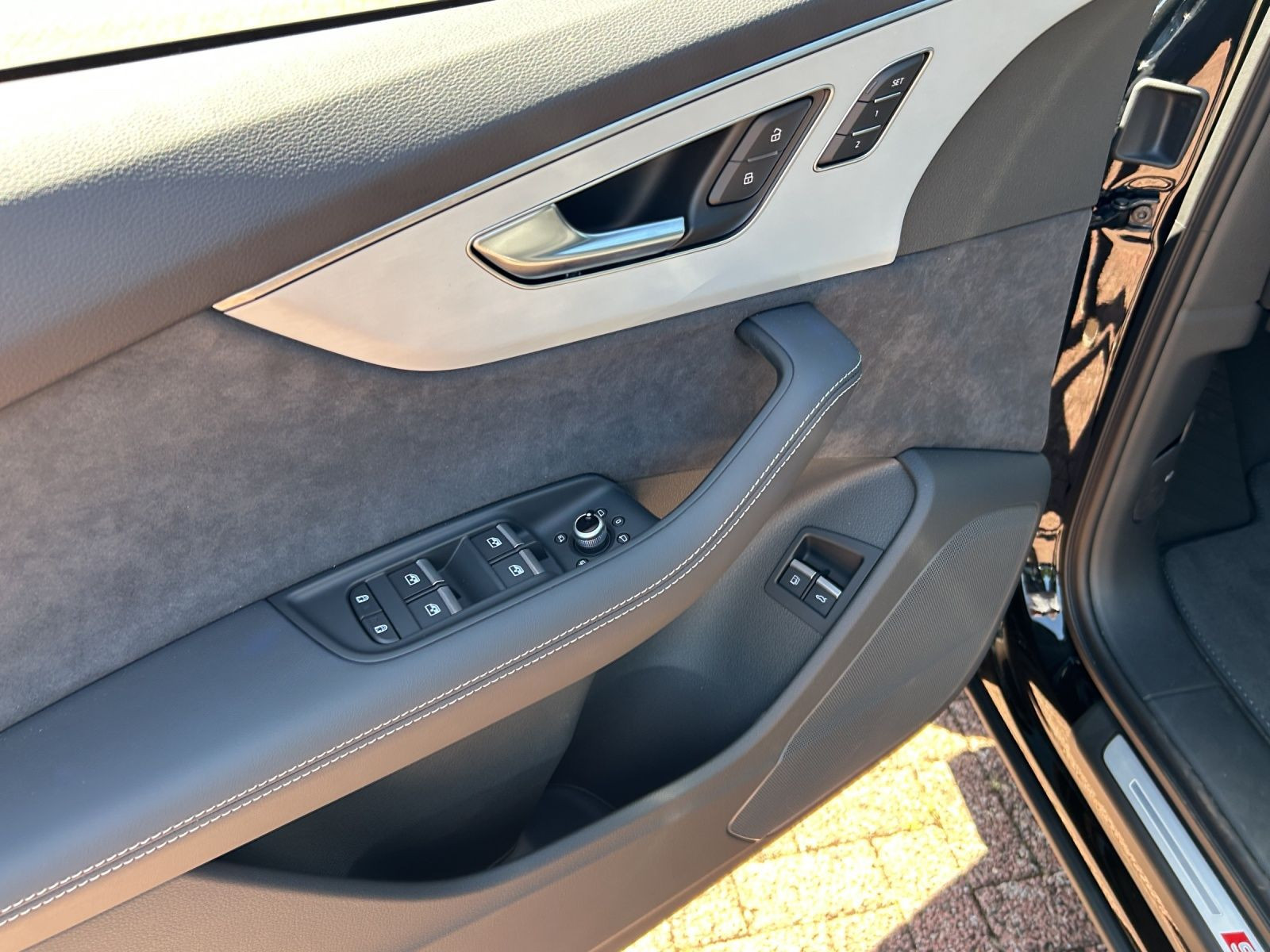 Audi - Q7_3