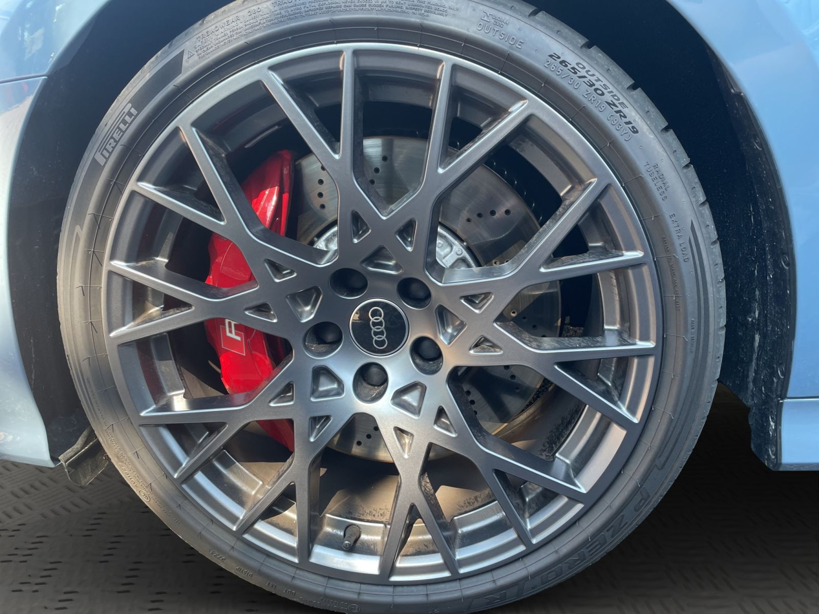 Audi - RS 3 Limousine_21