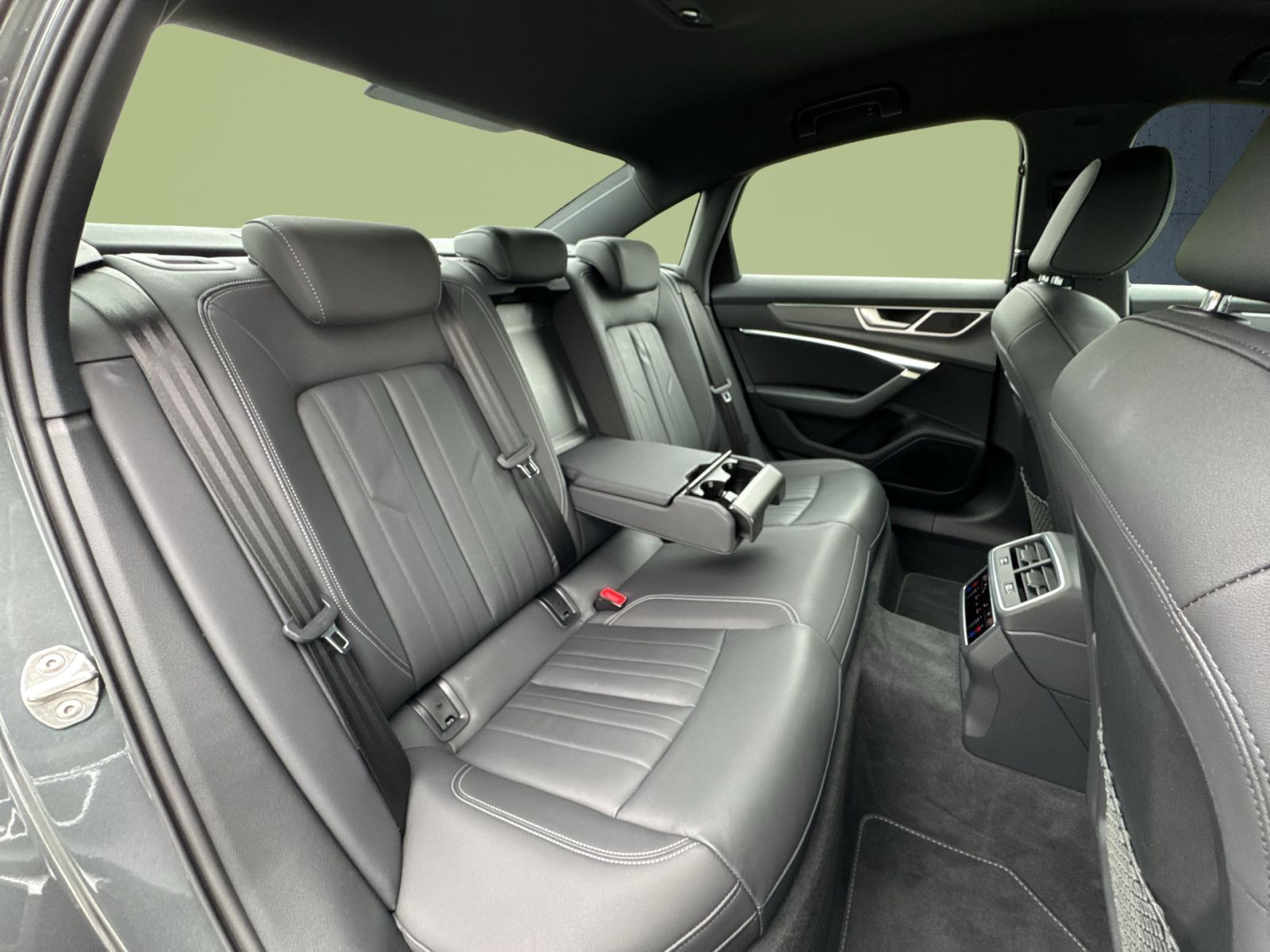 Audi - A6 Limousine_19