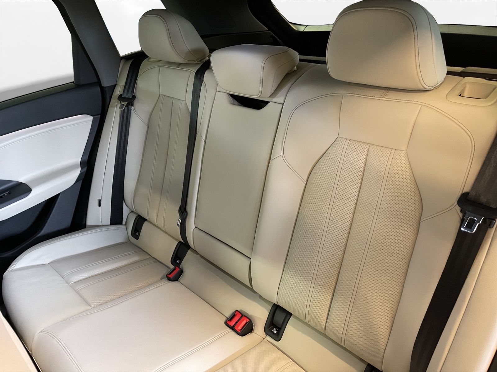 Audi - Q6 SUV e-tron_20 Audi - Q6 SUV e-tron_20