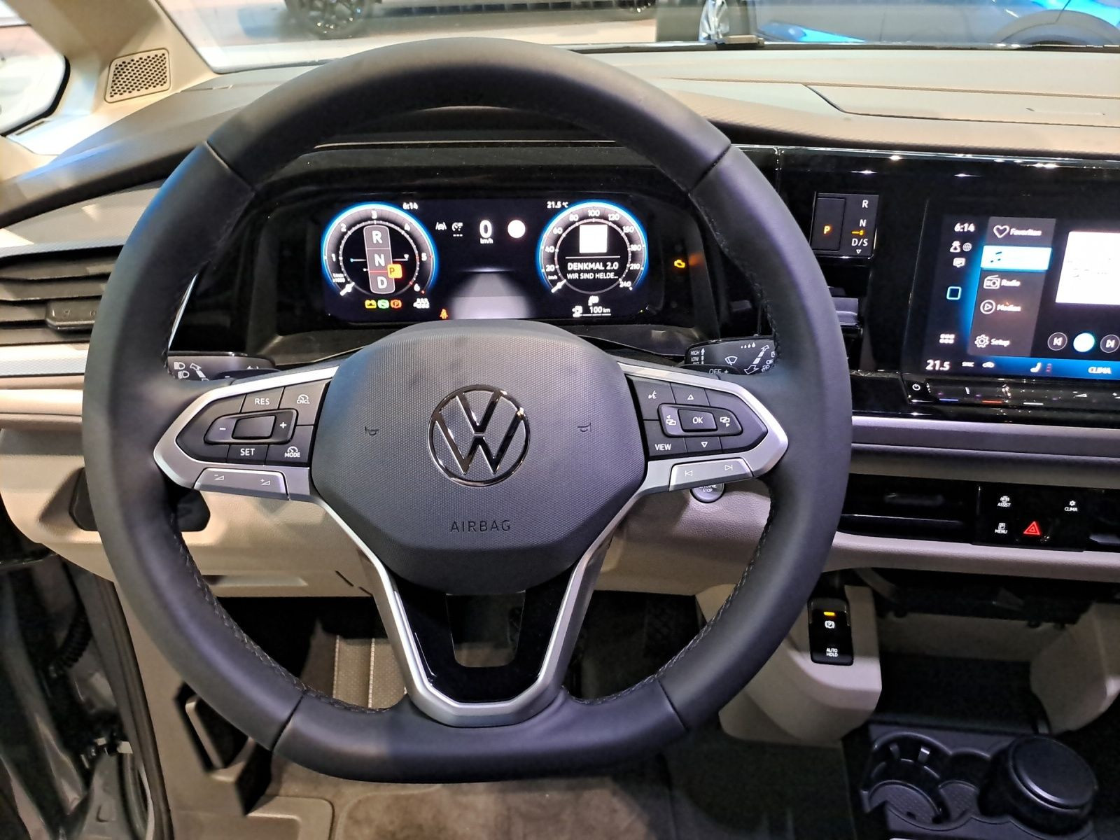 Volkswagen - California_16