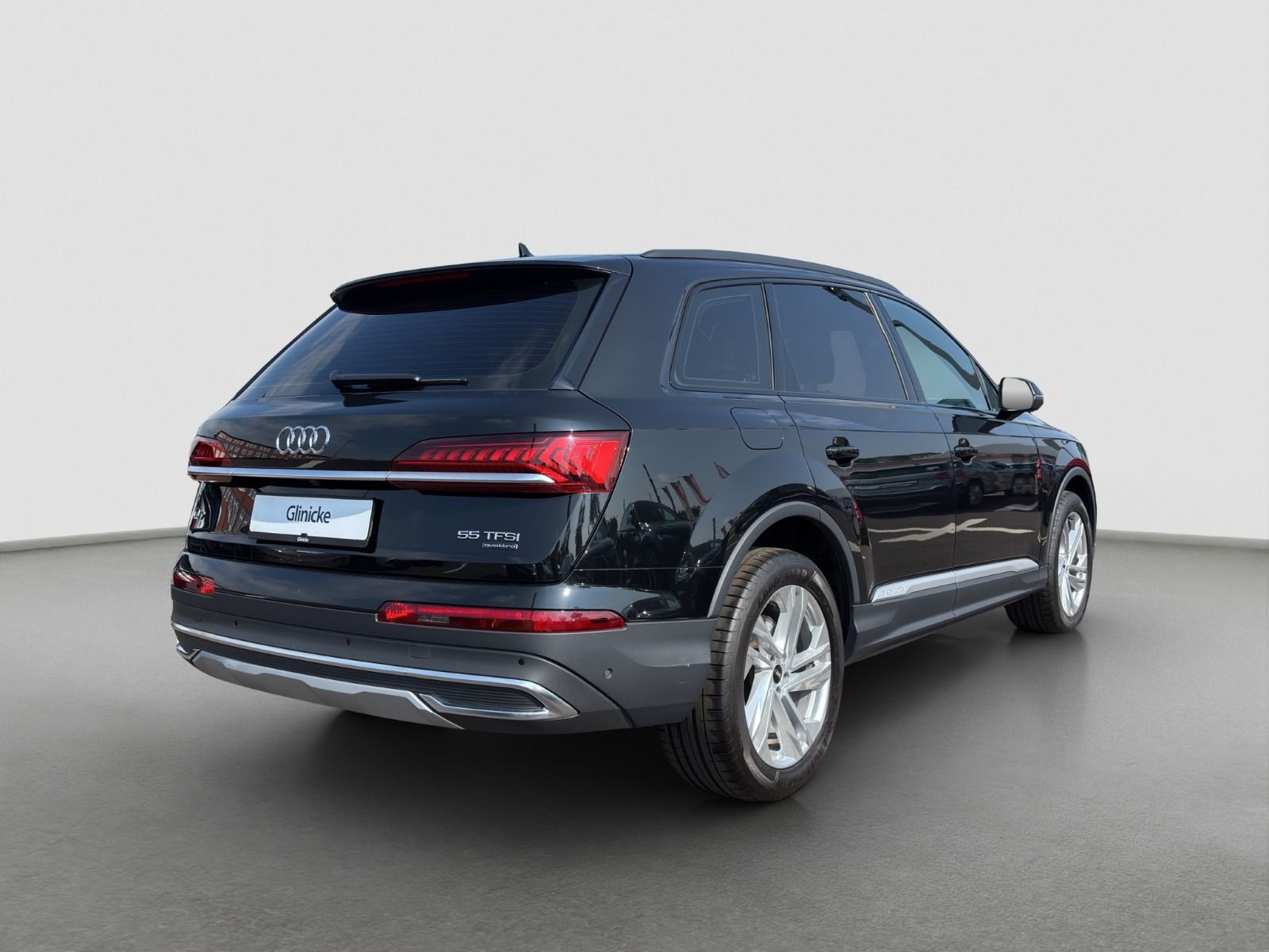 Audi - Q7_4
