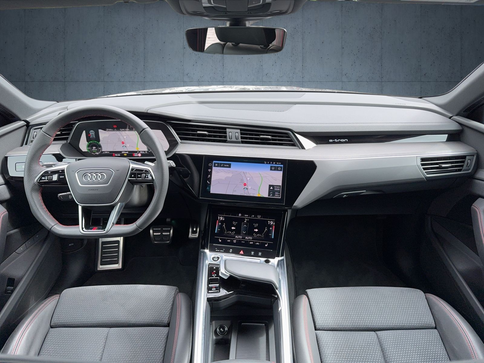 Audi - Q8 e-tron_13