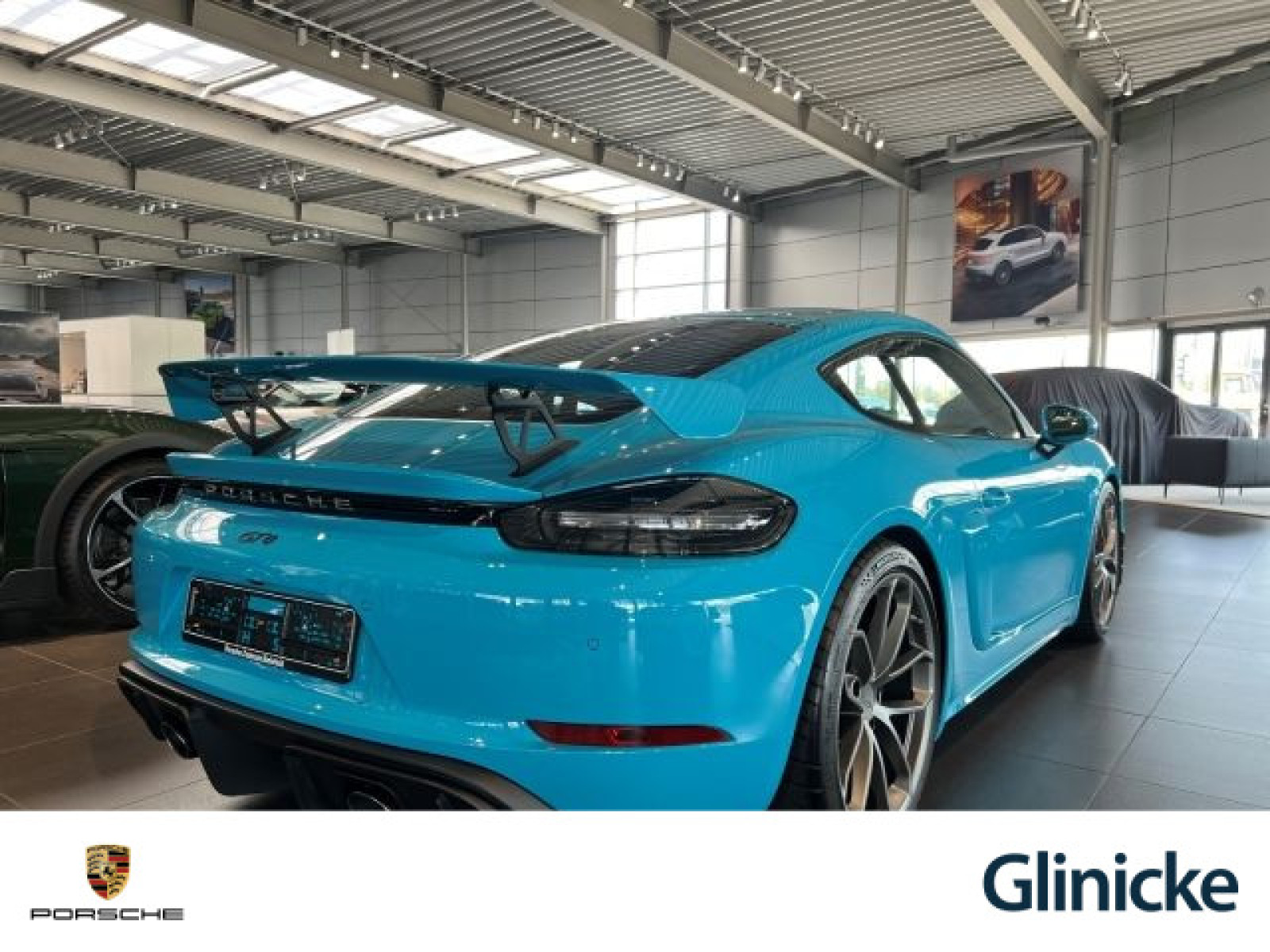 Porsche - Cayman_9