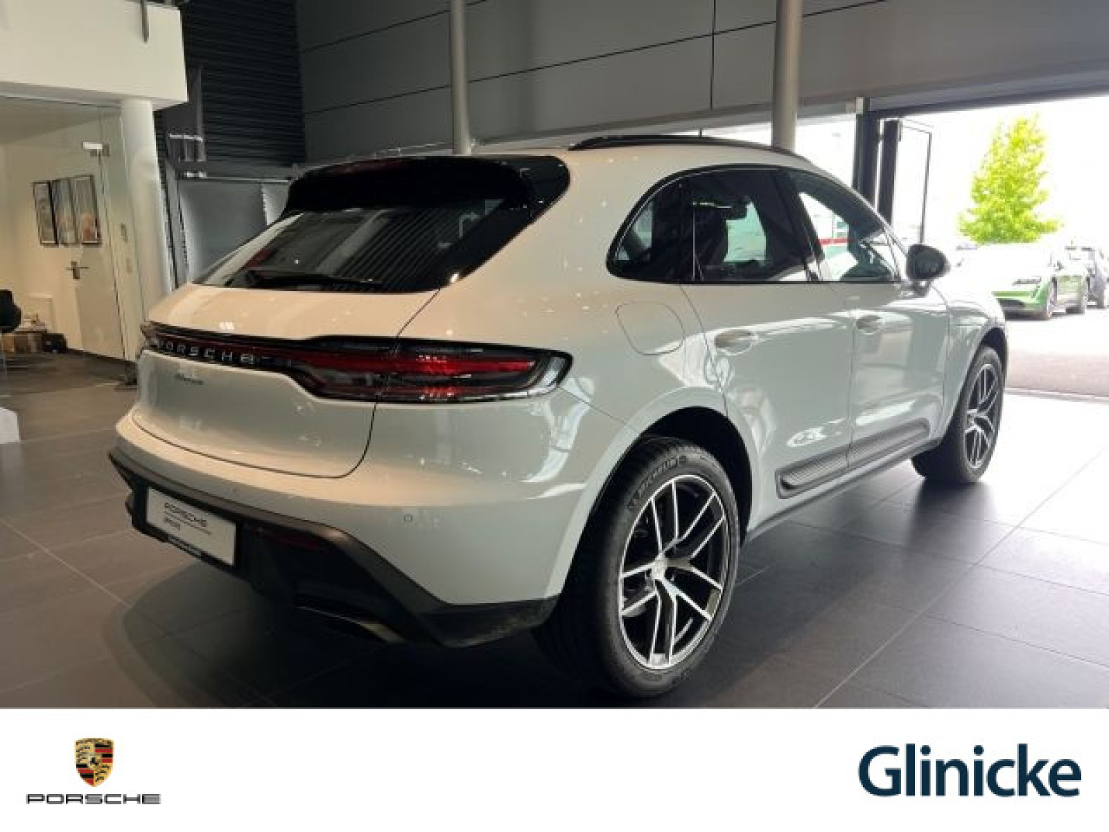 Porsche - Macan_8