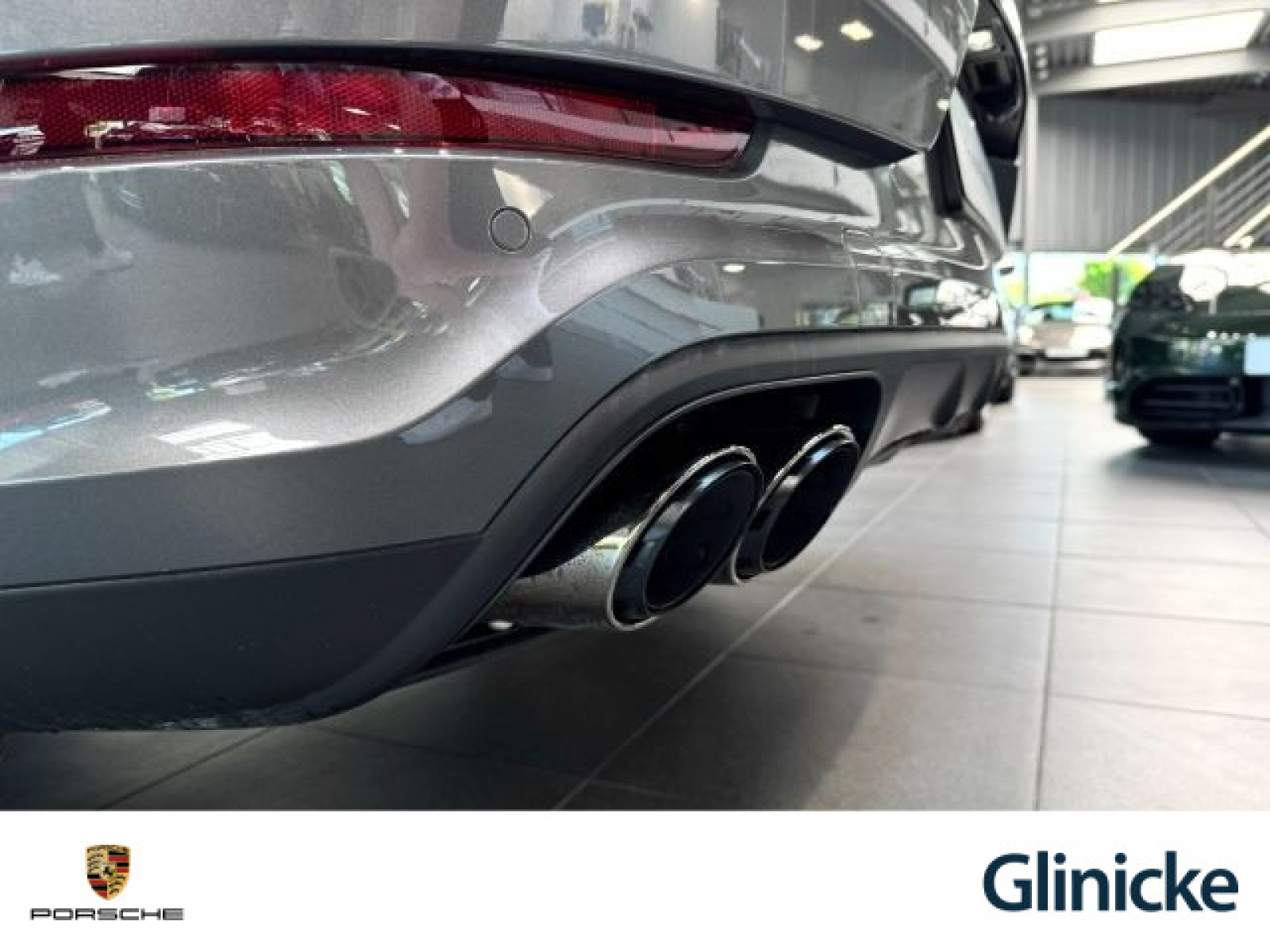 Porsche - Cayenne_25