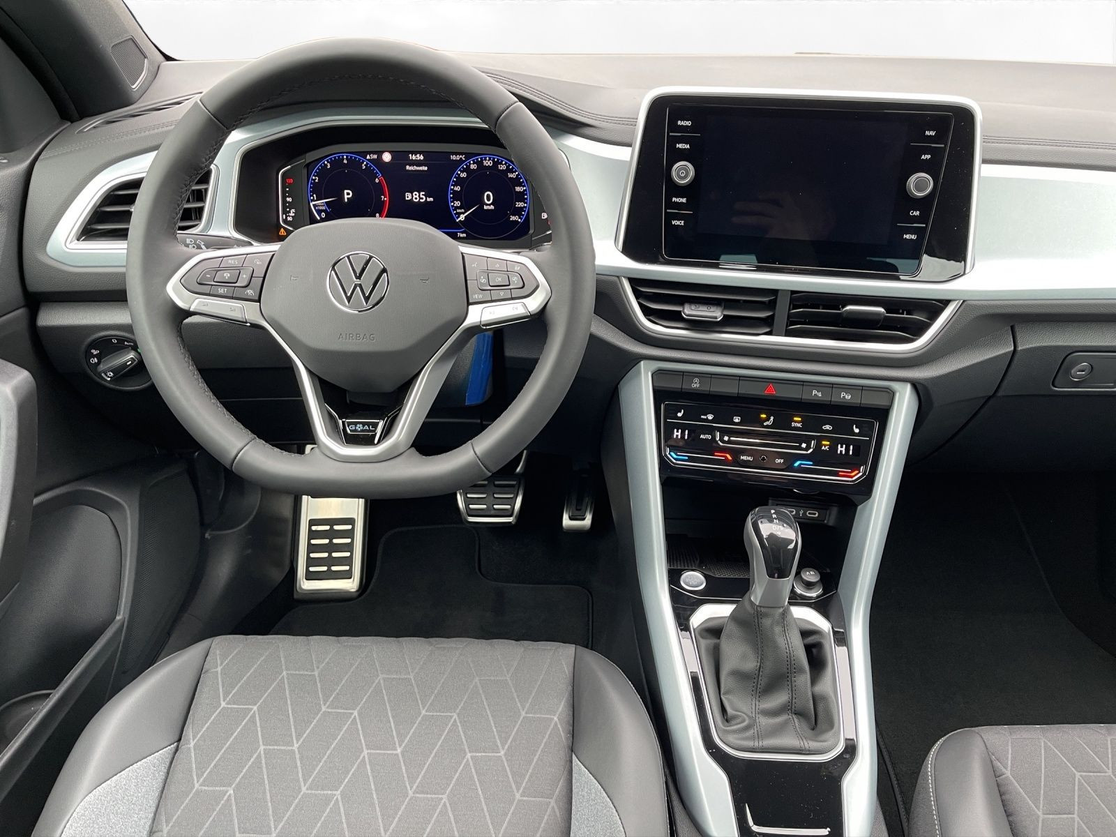 Volkswagen - T-Roc Cabriolet_13