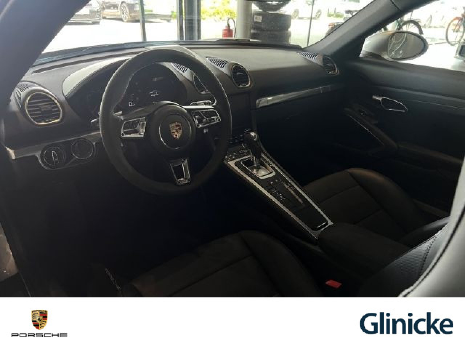 Porsche - Cayman_12